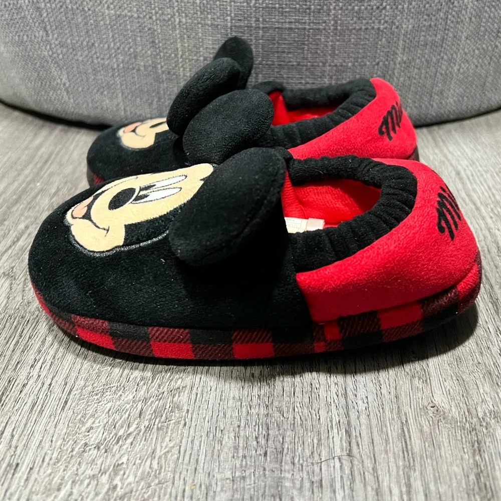 Disney Mickey Mouse Toddler Slippers Boys Size L 9/10